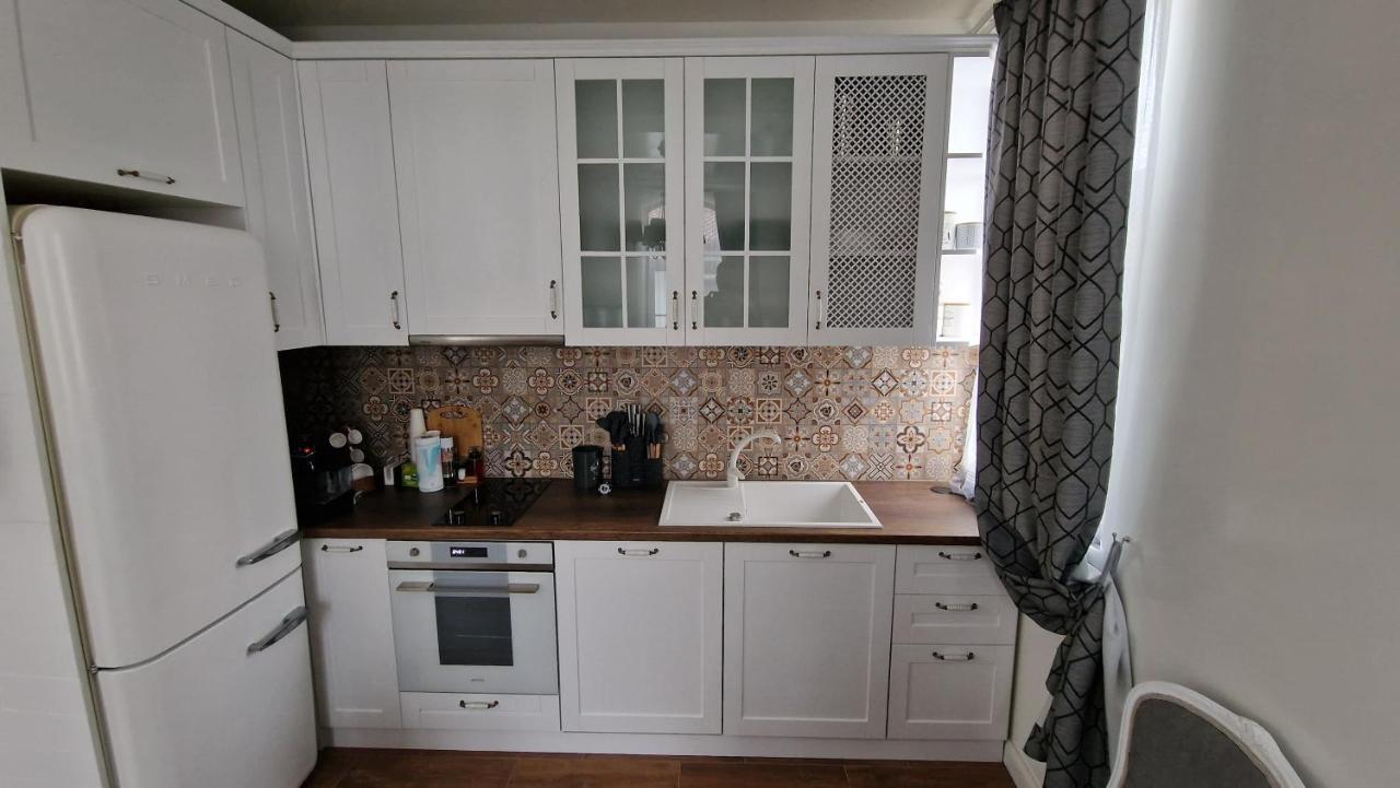 Fs Apartments - Beautiful Apartment In The Artistic Part Of Veliko Tărnovo Exteriör bild