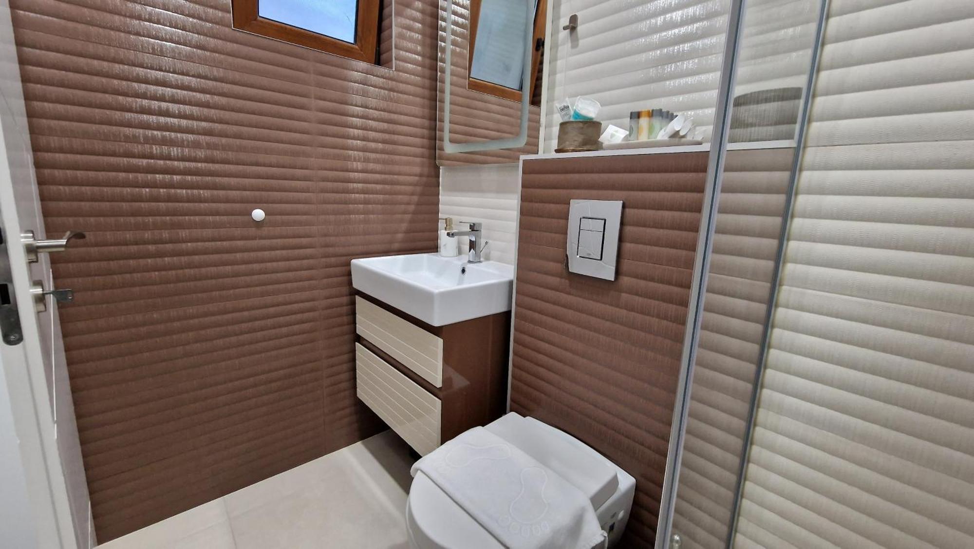 Fs Apartments - Beautiful Apartment In The Artistic Part Of Veliko Tărnovo Exteriör bild